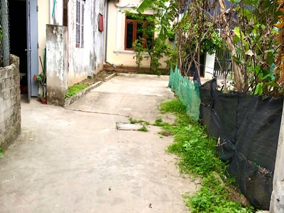 Bán lô đất Giá rẻ cạnh chung cư Mỹ Tranh, Nam Sơn. ô tô nhỏ vào được 1