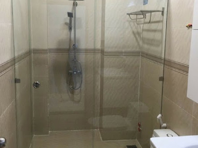 Thi công phòng tắm kính cửa trượt tại Hà Nội 0