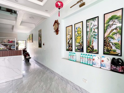 Bán Nhà 3 Tầng Giáp KĐT Bãi Muối,P.Cao Thắng. DT:58m2,MT:5.5m 2
