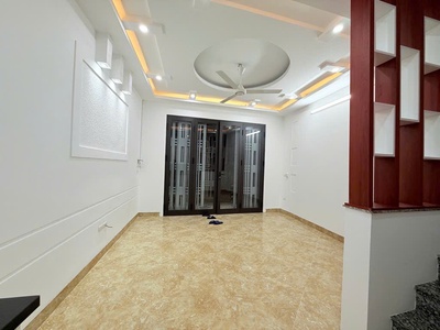 Bán nhà gấp Lạc Long Quân, Tây Hồ, Hà Nội 8