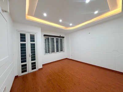 Bán nhà gấp Lạc Long Quân, Tây Hồ, Hà Nội 10