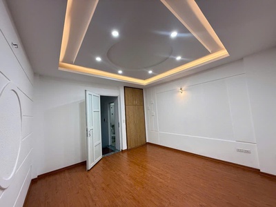 Bán nhà gấp Lạc Long Quân, Tây Hồ, Hà Nội 12