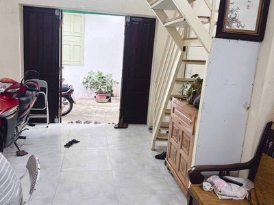 Chính chủ bán nhà 2 tầng   trương hán siêu   p. Đông sơn   gần chuyên lam sơn   giá chỉ 1,55 tỷ 2