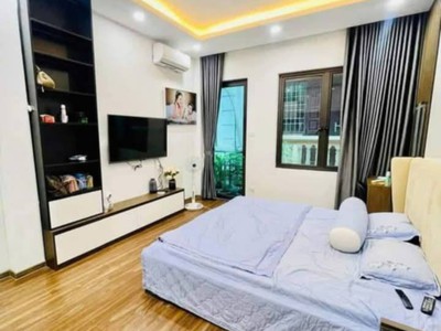 Bán nhà cầu giấy - nhà đẹp - kinh doanh - dân trí cao - ô tô đỗ trước cửa 1