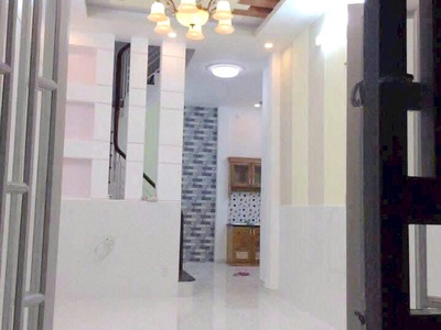 Nhà 2lầu/st đúc thật shhc hẻm thông tám danh p4q8 0