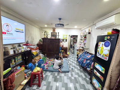 Nhà 50.2m2 hẻm 154 âu dương lân p3q8 0