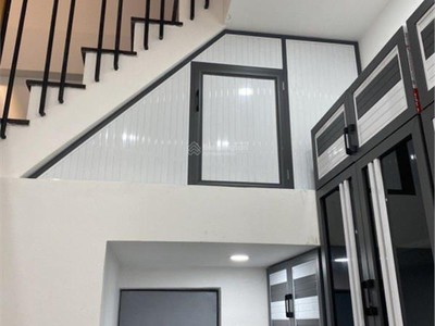  bán nhà nguyễn tri phương, q.10, nở hậu gần đh kinh tế, 8.x tỷ 2