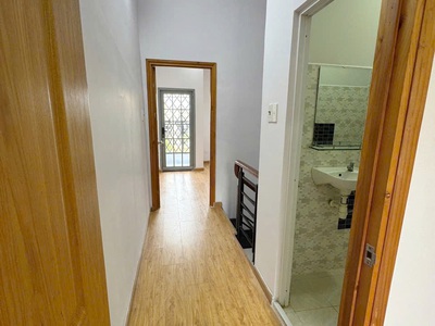 Bán nhà góc 2mt, hẻm 141 tám danh p4 q8 2