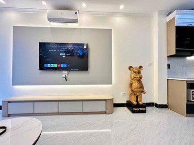 Bán nhà vĩnh hưng   hoàng mai   ô tô vào nhà   đường thông tứ ngả   giá chỉ nhỉnh 6 tỷ. diện tích: 4