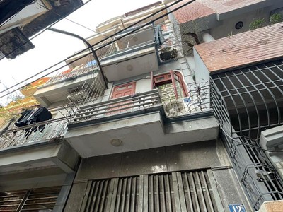 Bán nhà dòng tiền trung kính   cầu giấy   42m  x 4 tầng   7 phòng khép kín   doanh thu 30tr/tháng 0