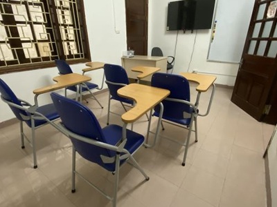 Cho thuê nhà phân lô ngõ 61 phố Phạm Tuấn Tài. Diện tích 70m2 x 5 tầng có điều hòa, đường rộng 3