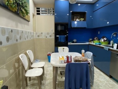  bán nhà điện biên phủ, q.10, nở hậu gần q.3, 7.x tỷ 0