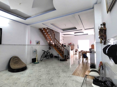 Nhà đẹp giá tốt linh đông   103m  5x21m   xe hơi vào tận sân, gần phạm văn đồng   sổ hồng riêng chỉ 0