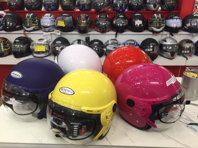 Mũ bảo hiểm in logo theo yêu cầu quà tặng quảng cáo 0