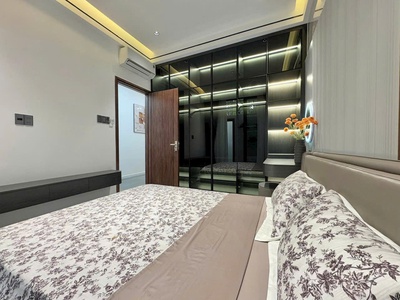 Nhà mới 3 tầng mặt tiền đẹp   4 phòng ngủ   giá chỉ 7.45 tỷ   tt  vip hòa xuân 2