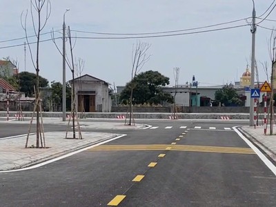 Cần bán nhanh lô đất đấu giá 108m x mt 6m ở giao thịnh, giá chỉ 1xtr/1 m2 1