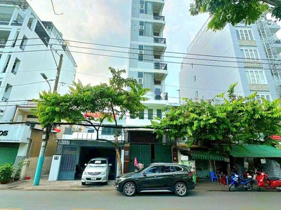 Bán tòa chdv 9 tầng view sông, 33 phòng thu nhập 150tr/ tháng 0