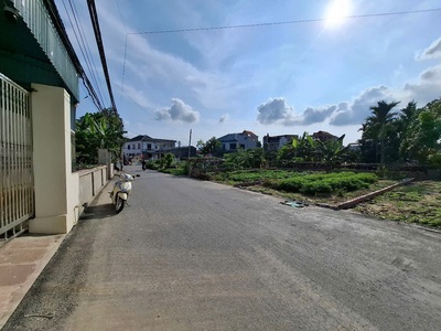 Bán đât xuân lai, thuận thành. 90m2   mt 5m   2,3 tỷ. ô tô tránh, lô góc 1