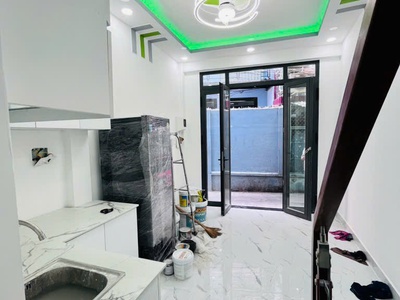 Nhỏ xinh lung linh 3 tầng hoài thanh quận 8 giá 2,38 tỷ 0