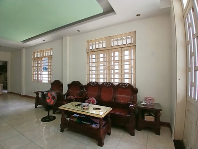 Bán nhà 2 tầng mặt tiền kinh doanh 139m2, gần chợ dĩ an 0