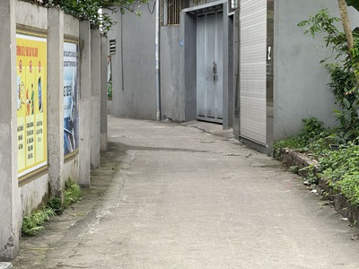 Bán 62,2m2 đất tổ 8 Thạch Bàn, Long Biên. Ô tô con chạy tới, cách 20m ra bãi đỗ xe 2
