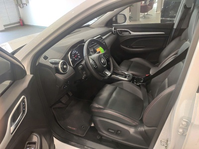 Chính chủ bán xe MG ZS Lux sx 2023 màu trắng 4