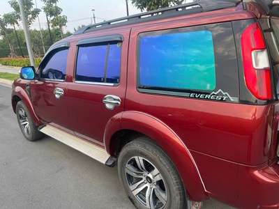 Chính chủ bán xe FORD EVEREST sản xuất năm 2012 9