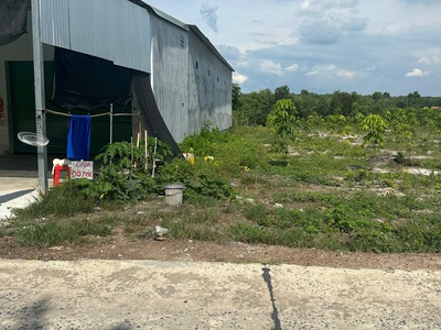 Bán gấp 500m2 đất mặt tiền buôn bán  giá 570tr. 0