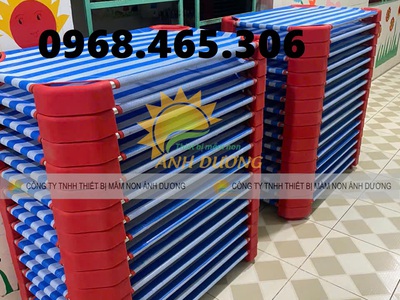 Giường lưới mầm non dài 1m2 chân nhựa PP loại 1 3