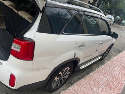 Chính chủ cần bán xe kia sorento 7 chỗ Đẹp 2