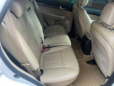 Chính chủ cần bán xe kia sorento 7 chỗ Đẹp 3