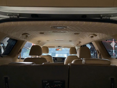 Cần Bán Xe  Kia Sedona 3.3 Sản Xuất Năm  2015 4