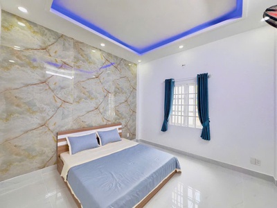 Nhà mới cực đẹp 1 trệt 1 lầu 4mx14m ô tô đỗ cửa full nội thất lâm thị hố TCH 6