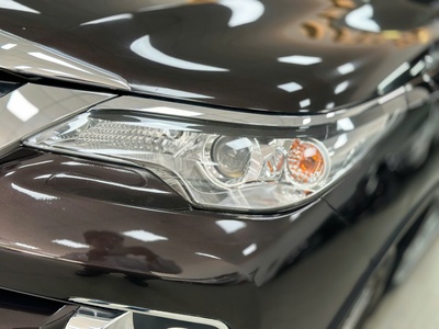 Bán xe Toyota Fortuner 2.4G 4x2 AT 2019, màu nâu. 9