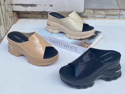 Dép đế xuống quai bản to tôn dáng Quốc Định 1