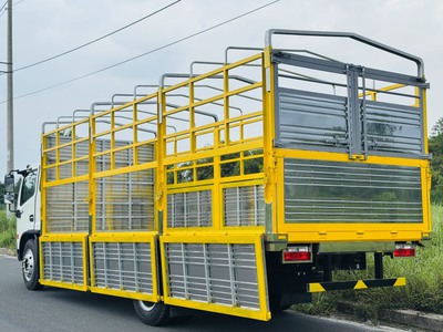 Xe tải 8 tấn thùng mui bạt 1