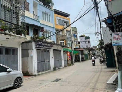 Hàng hiếm tại Giải Phóng - Hoàng Mai 25m2, 4 tầng ô tô đỗ cửa chỉ 3,9 tỷ 0