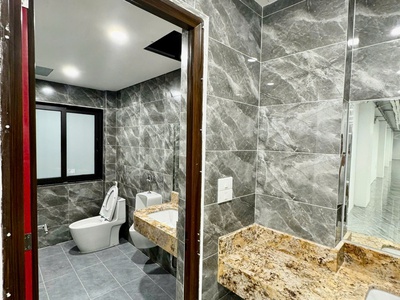 Cho Thuê Mặt bằng VP  ĐẶNG TIẾN ĐÔNG - ĐỐNG ĐA - HN 11
