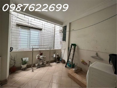 Bán nhà cầu giấy - nhà riêng - xuân thủy  - ở ngay 1