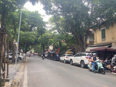 Nhà đẹp - giá tốt - vị trí đắc địa tại phố phùng hưng, quận hoàn kiếm, thành phố hà nội 0