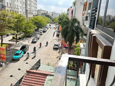 Bán nhà riêng 64m2, 4 tầng tại đường số 59, phường 14. đoạn kd buôn bán sầm uất 1