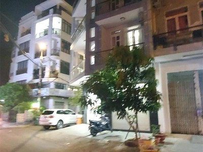 Bán nhà góc 2 mặt tiền khu tên lửa   81m    4 tầng   ngang 7.3m   giá 15 tỷ 1