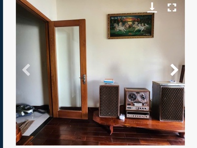 - lê kim lăng, trung tâm cẩm lệ, nhà 2,5 tầng, đường 7,5m lề 10m, sát lê đại hành và sân bay. 3