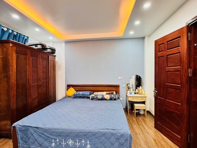 Bán nhà hoàng hoa thám ô tô ngủ trong nhà 95m 5 tầng mt 5m 18t 2
