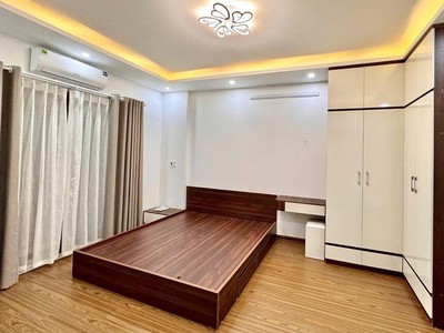 Nhà tại phố minh khai trang bị full nội thất, thoáng mát, thiết kế đẳng cấp, khách mua chỉ cần mang 1