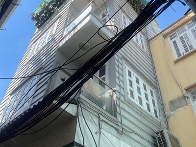 Bán nhà quận 10, đường lê hồng phong, 38m2, 7 tỷ, gần mặt tiền 4