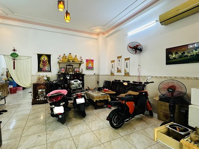 Bán nhà hxh trường chinh, p14, tân bình, 75m2, 3 tầng, ngang 5,4m, giá rẻ 0