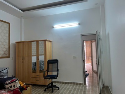 Bán nhà 1 trệt 1 lầu dĩ an,đường xe hơi 6m,gần ngã tư chiêu liêu 4