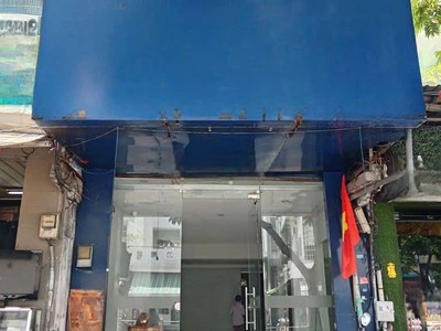 Cho thuê nhà 2 mặt tiền lũy bán bích 68m , 2lầu - gần ngã tư hòa bình 2