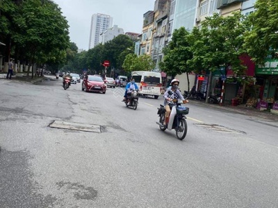 Gia đình không ở cần bán nhà cấp 4, ô tô morning đỗ cửa 51m2 tại bắc từ liêm gần bv phương đông 1